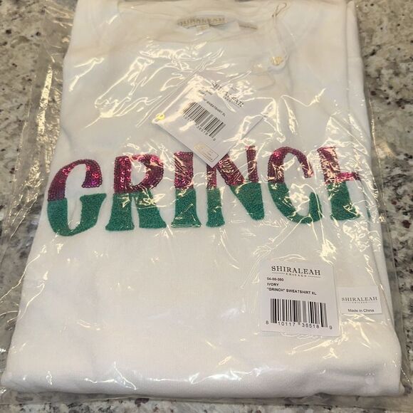 Sweatshirt “ GRINCH” - Picture 5 of 6